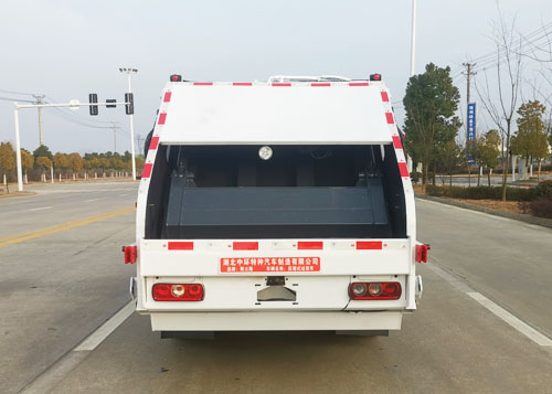 斯太隆牌HZH5043ZYS6壓縮式垃圾車公告圖片