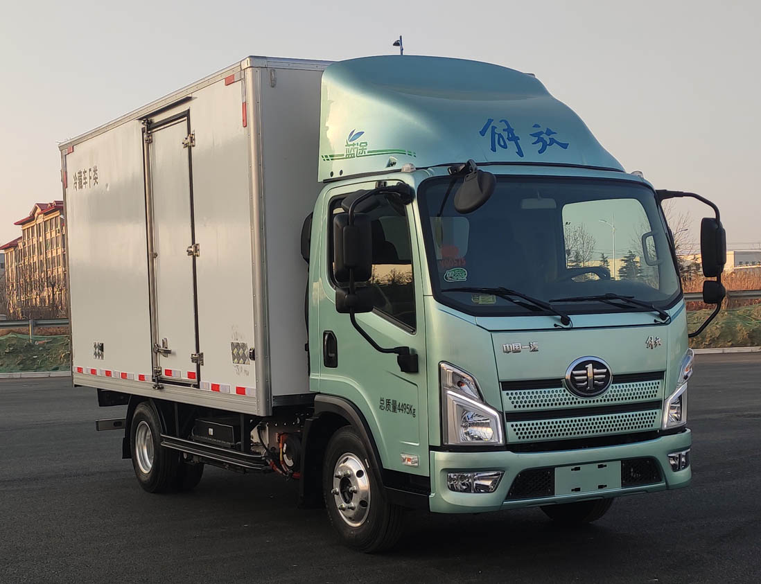 解放牌CA5042XLCP40K51L2E6PHEVA84插电式混合动力冷藏车公告图片
