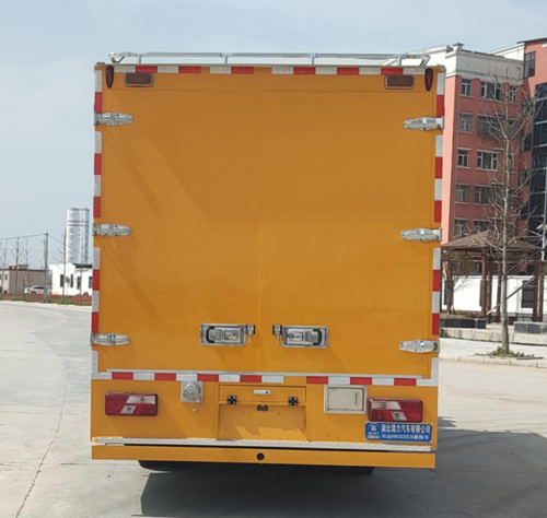 瑞力星牌RLQ5083XXHJ6救險(xiǎn)車公告圖片