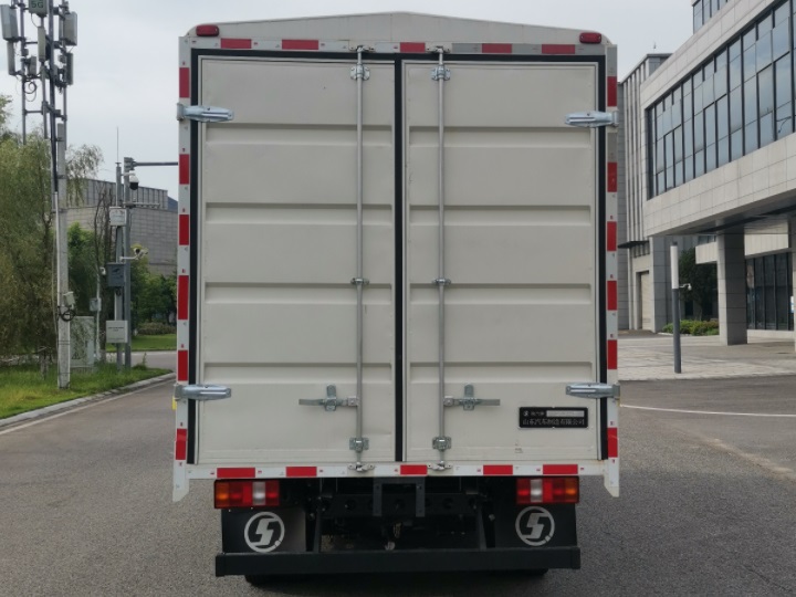 陜汽牌YTQ5042CCYJEEV339純電動倉柵式運輸車公告圖片