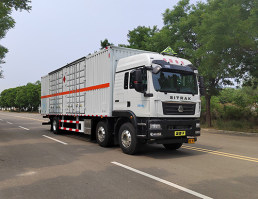 中燕牌BSZ5264XRQC6B易燃气体厢式运输车