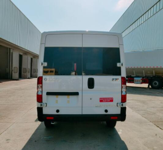 聚塵王牌HNY5041XYLZEQ6醫(yī)療車公告圖片