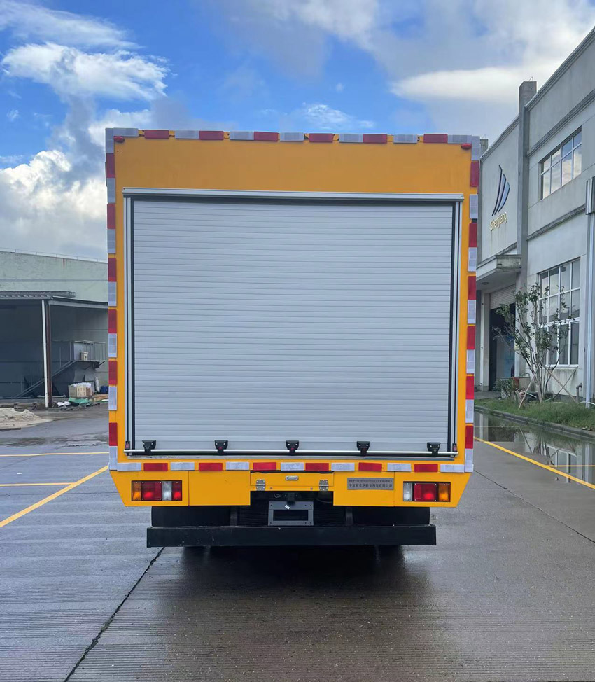 耐克薩斯牌NBK5040TPSQ6大流量排水搶險(xiǎn)車公告圖片