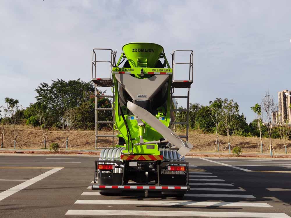 中聯(lián)牌ZLJ5310GJBLBEVH換電式純電動(dòng)混凝土攪拌運(yùn)輸車公告圖片