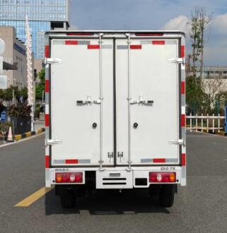 開沃牌NJL5030XXYEVC1純電動(dòng)廂式運(yùn)輸車公告圖片