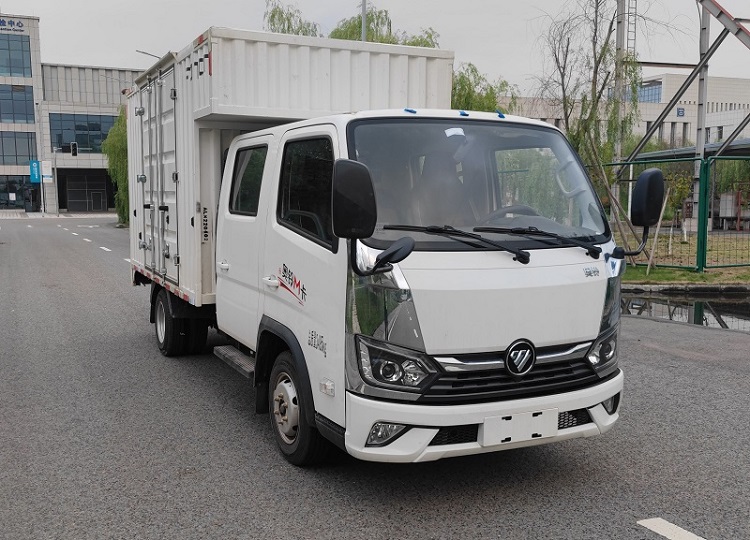 福田牌BJ5031XXY4AV6-AB2厢式运输车