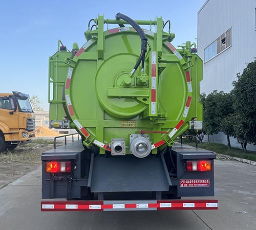 虹宇牌HYS5110GQWZ6清洗吸污車公告圖片