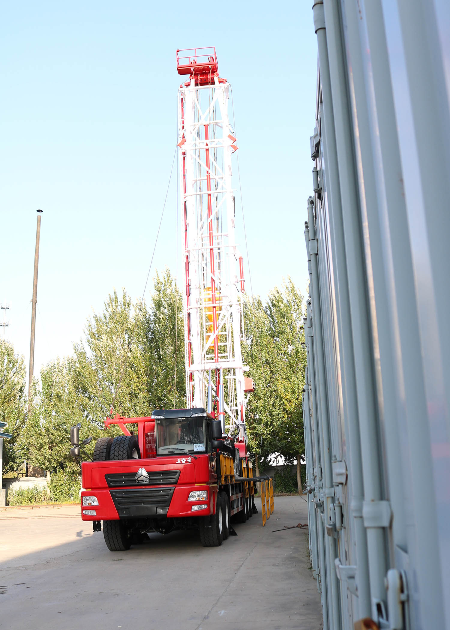 吉石牌JS5550TXJ修井機公告圖片