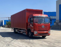 崂鑫牌QXT5181XYK翼开启厢式车