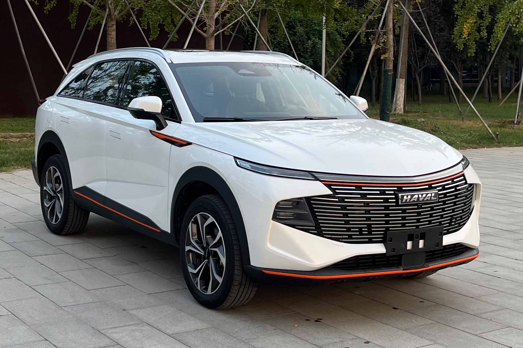 哈弗牌4.8米5座插电式混合动力多用途乘用车(CC6480AL02GPHEV)