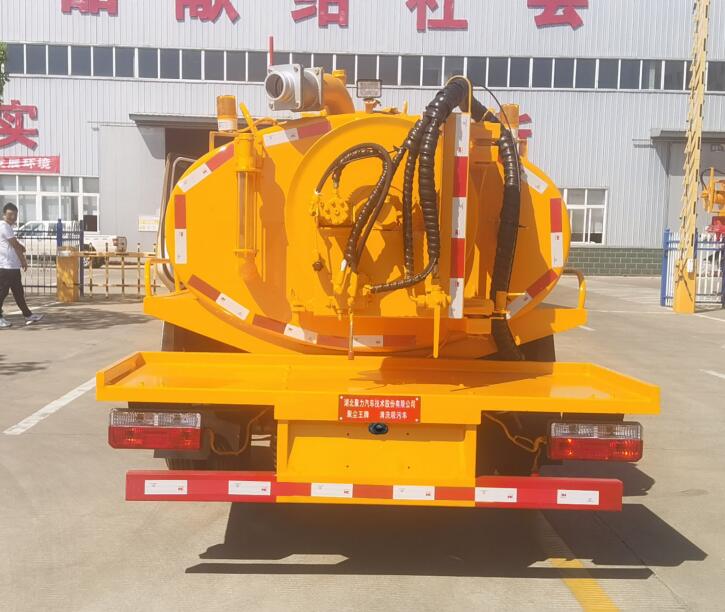 聚塵王牌HNY5046GQWEA6清洗吸污車公告圖片