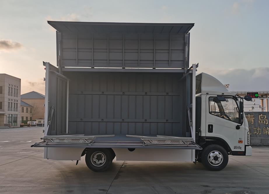 歐瑞駿升牌SRC5040XWTB6舞臺(tái)車公告圖片