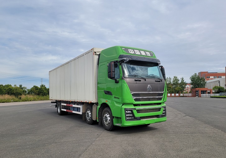 豪沃牌ZZ5257XYKN55CHF1翼開啟廂式車公告圖片