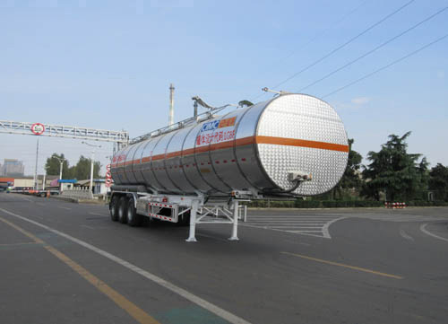 通华牌12.8米33吨3轴铝合金易燃液体罐式运输半挂车(THT9403GRYG)
