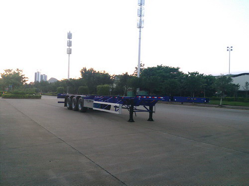 福狮牌14米35.7吨3轴集装箱运输半挂车(LFS9407TJZ)