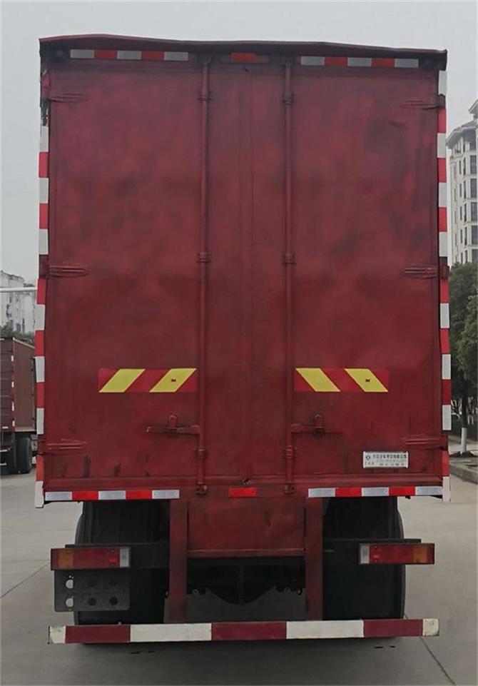 東風(fēng)牌EQ5180XXYL6D1廂式運(yùn)輸車(chē)公告圖片