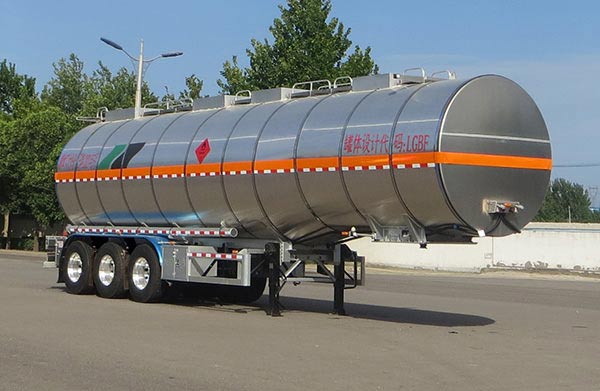 凌宇牌11.7米33.9吨3轴铝合金易燃液体罐式运输半挂车(CLY9408GRYS)