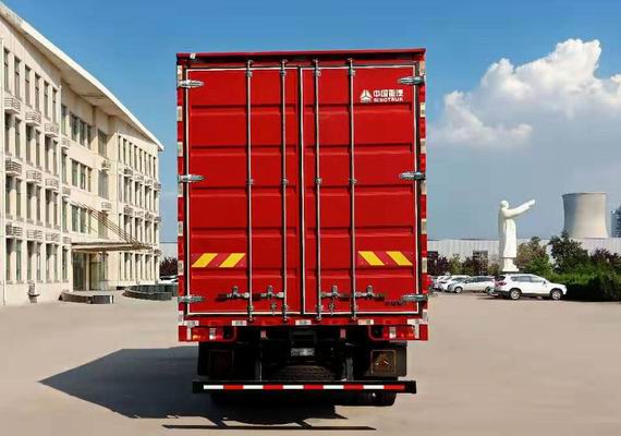 豪沃牌ZZ5187XXYH4715F1廂式運(yùn)輸車(chē)公告圖片