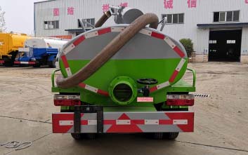 旺龍威牌WLW5045GXEE吸糞車公告圖片