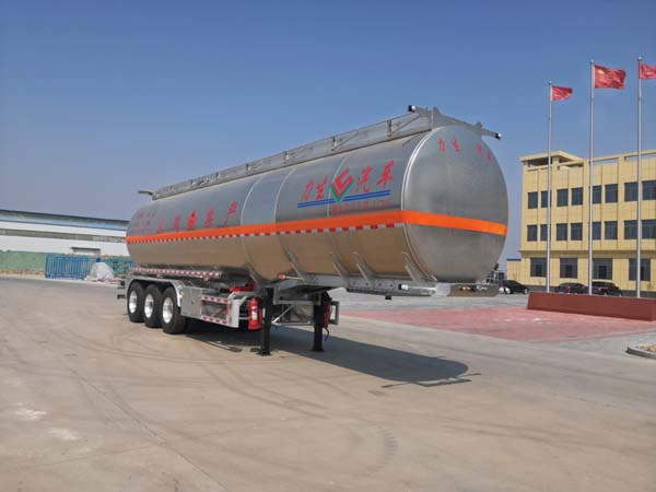 力生牌12米34吨3轴铝合金易燃液体罐式运输半挂车(HLS9401GRY)