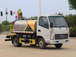 绿化喷洒车
