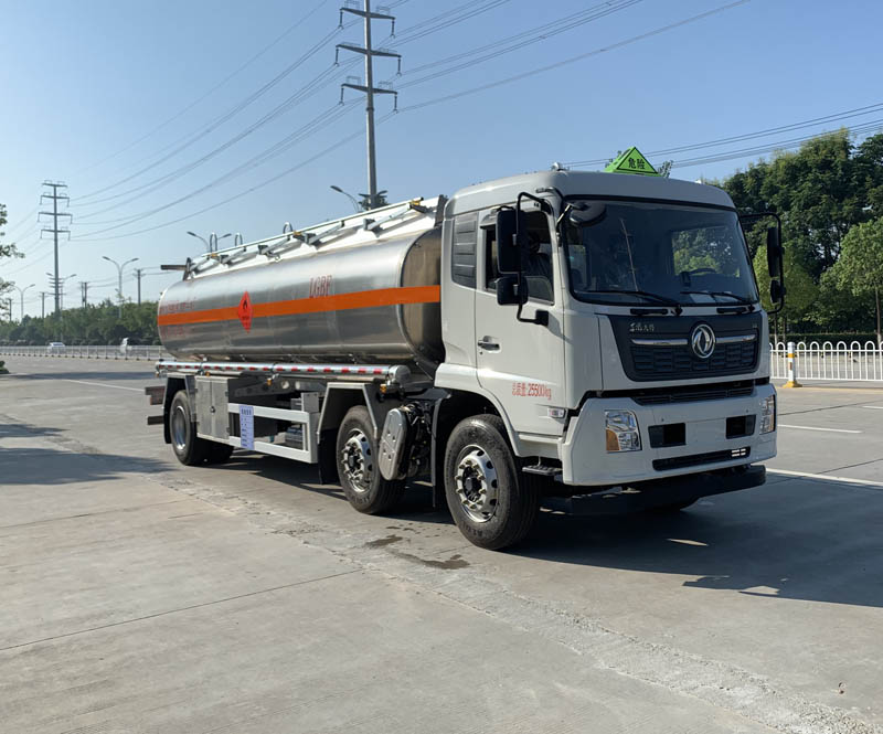 楚飛牌CLQ5265GYY6DA鋁合金運油車公告圖片