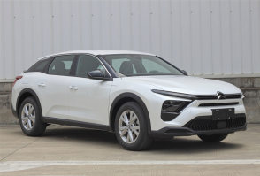 东风雪铁龙牌DC7169KXAB型轿车