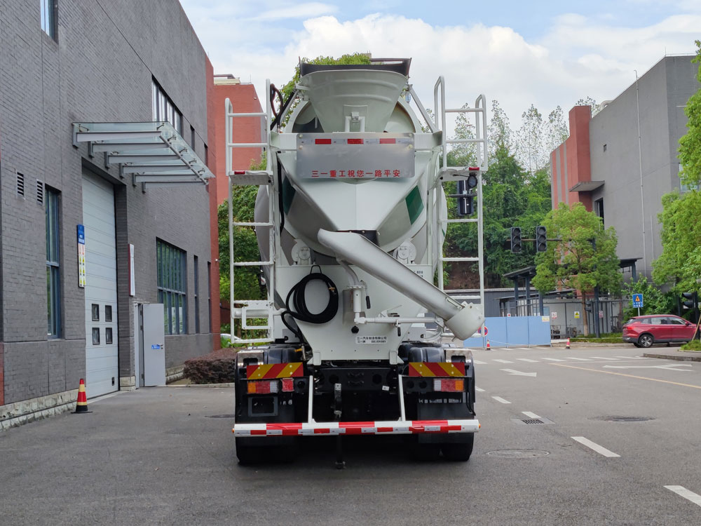 三一牌SYM5312GJB1FCEV燃料電池混凝土攪拌運(yùn)輸車公告圖片