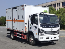 爆破器材运输车