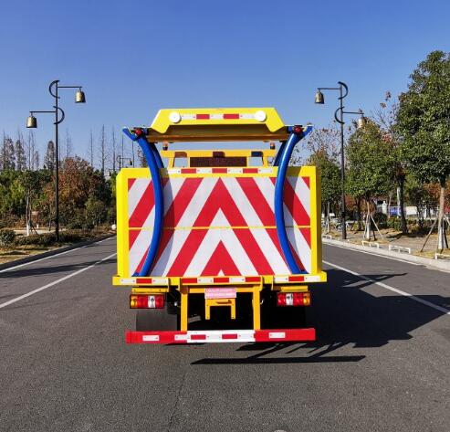 大隨興牌XDY5040TFZJ6防撞緩沖車公告圖片