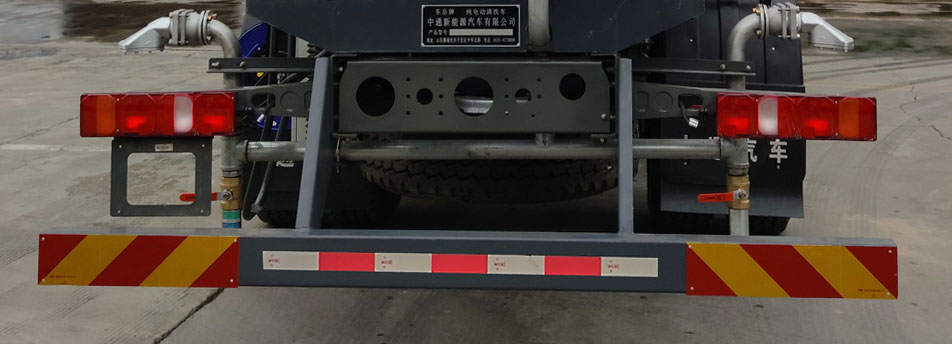 東岳牌ZTQ5180GQXZ6Y45BEV純電動(dòng)清洗車公告圖片