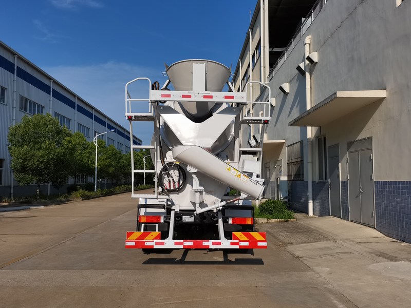 盟盛牌MSH5181GJBG1B混凝土攪拌運(yùn)輸車公告圖片