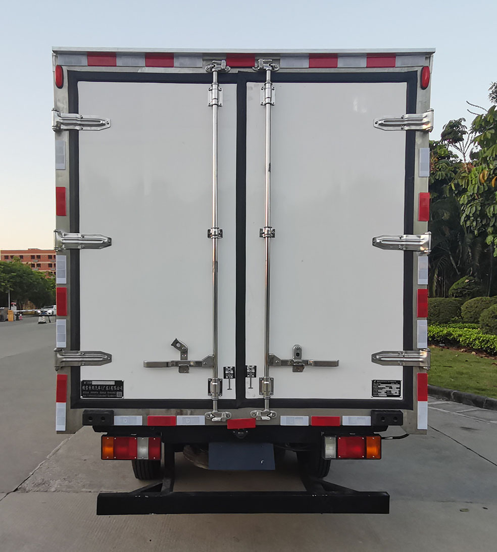 新飛快牌SXG5046XLC6Q冷藏車公告圖片