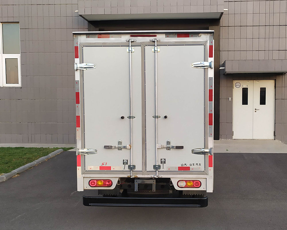 山汽牌YTQ5031XXYWHQ309廂式運(yùn)輸車公告圖片