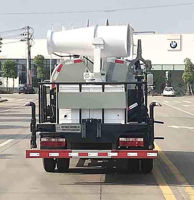 帝王環(huán)衛(wèi)牌HDW5070GPSE6綠化噴灑車公告圖片