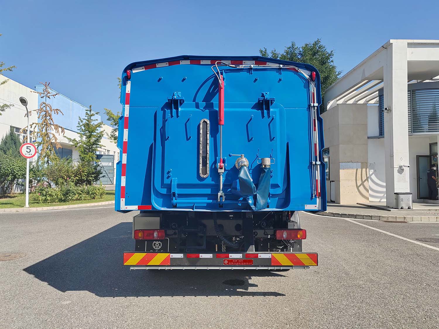 亞潔牌BQJ5180TXSE6洗掃車公告圖片