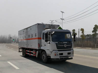 大力牌DLQ5181XYYDFH6醫(yī)療廢物轉運車公告圖片