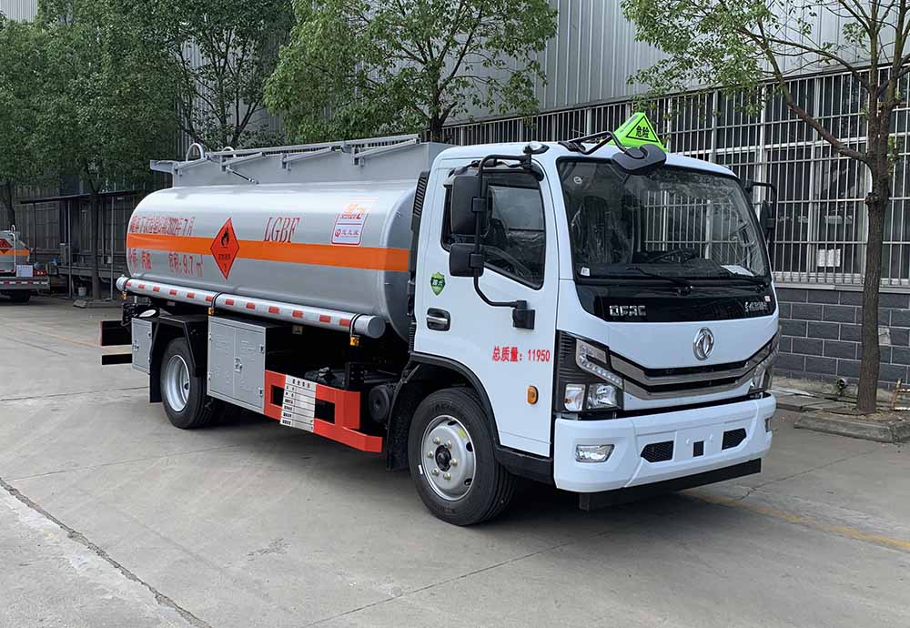 楚飞牌CLQ5125GJY6C加油车公告图片