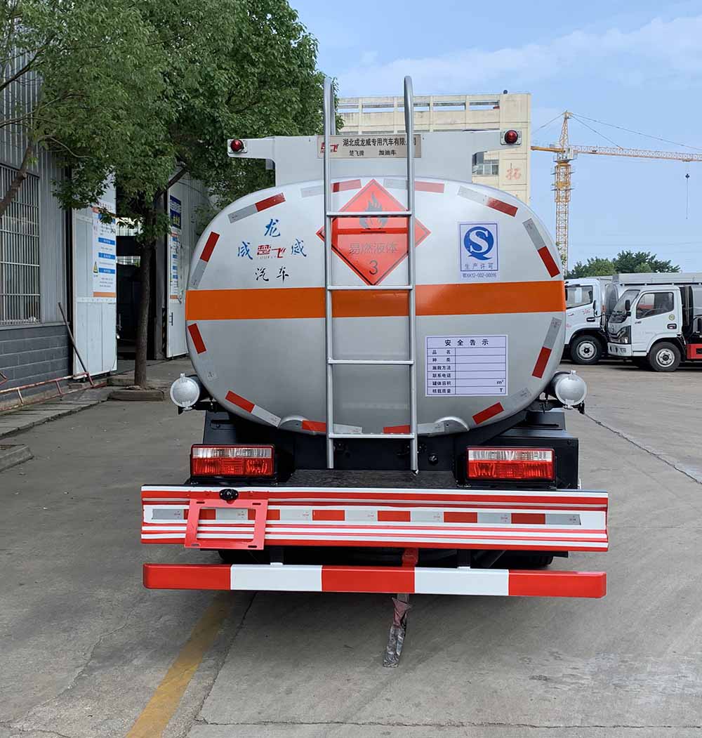 楚飞牌CLQ5125GJY6C加油车公告图片