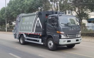 馨雅通牌ZXN5121ZYSH6压缩式垃圾车