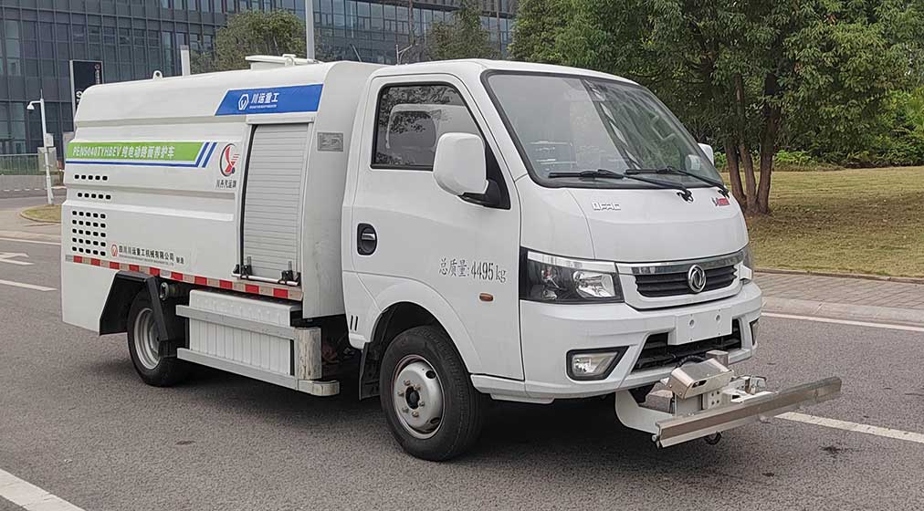 川丹汽运牌PEN5040TYHBEV纯电动路面养护车
