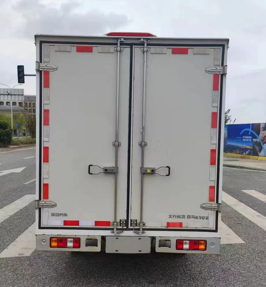 太行成功牌SCH5035XXYDC1A廂式運(yùn)輸車公告圖片