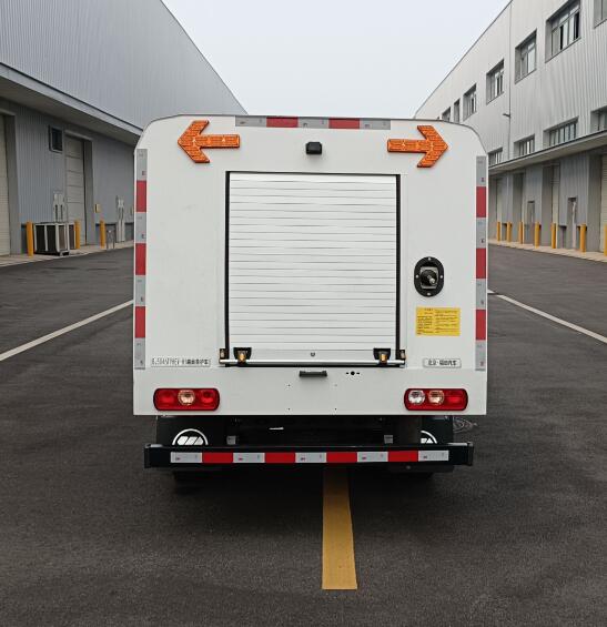 福田牌BJ5046TYHEV-H1純電動(dòng)路面養(yǎng)護(hù)車公告圖片