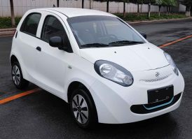 黄海牌DD7000BEVWRA1型纯电动轿车