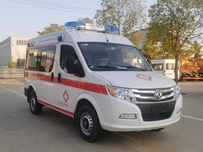 聚塵王牌HNY5046XJHZEQ6救護(hù)車公告圖片