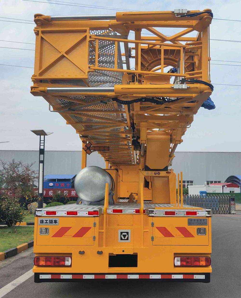 徐工牌XGS5320JQJZ6橋梁檢測(cè)車(chē)公告圖片
