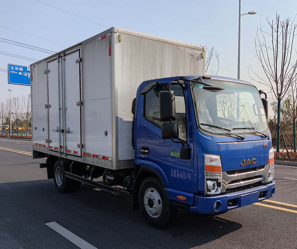 江淮牌HFC5041XXYP73K3C7S廂式運(yùn)輸車公告圖片