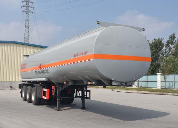 金碧牌10.8米31吨3轴易燃液体罐式运输半挂车(PJQ9400GRYH)