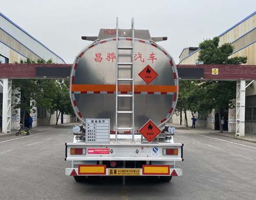 昌骅牌HCH9401GRY铝合金易燃液体罐式运输半挂车公告图片