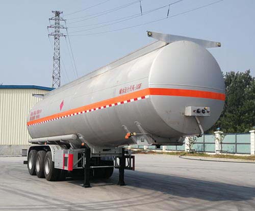 金碧牌11.8米31.7吨3轴易燃液体罐式运输半挂车(PJQ9404GRYH)